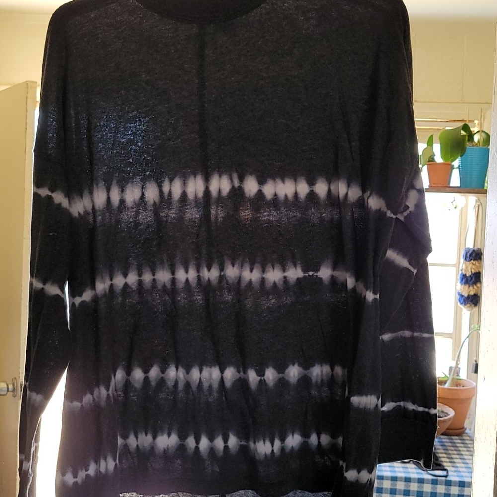 NWOT Victoria Secrets Pink L/S